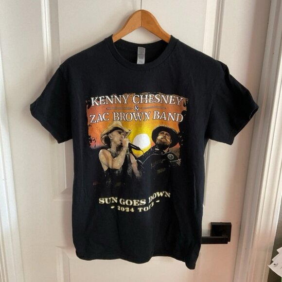 Kenny Chesney & Zac Brown Band - Sun Goes Down 2024 Concert T-Shirt - Size Med - Picture 1 of 11